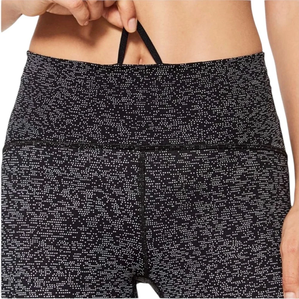 Lululemon Leggings 6 Black/White